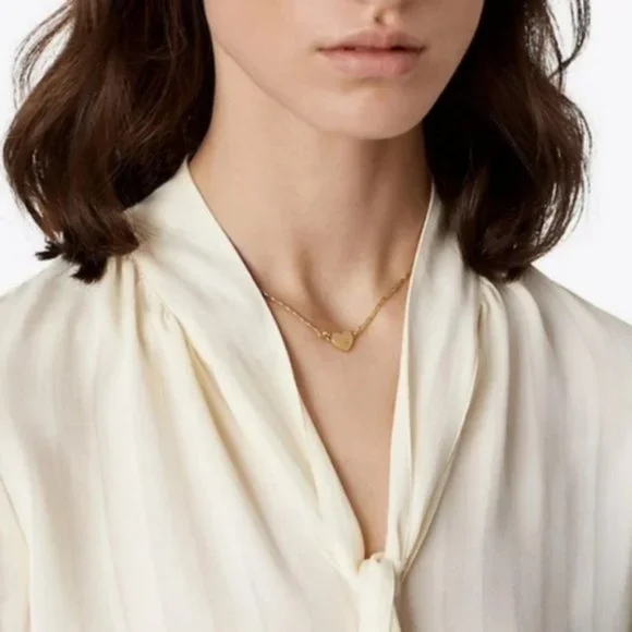 Tory Burch Gold Heart Pendant Necklace NEW - Picture 3 of 4